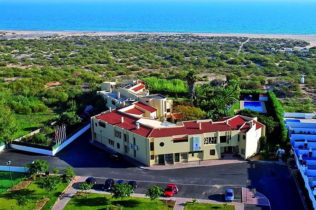 Praia Da Lota Resort - Beachfront Hotel Manta Rota Exterior photo